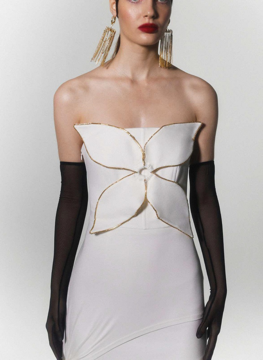 Four-Petal Flower Dress