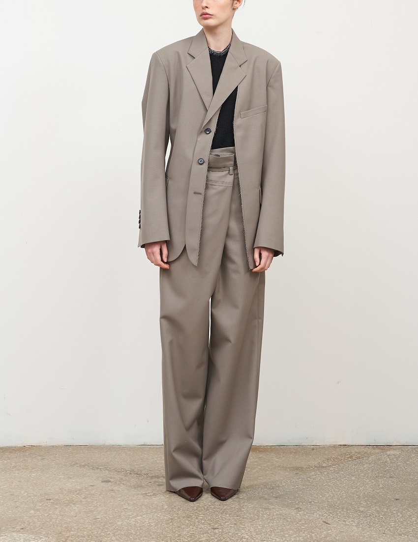 Slit Jacket